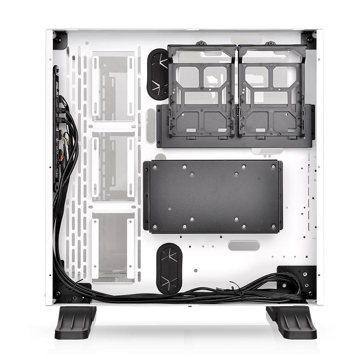 Core P3 Tempered Glass Snow Edition – Thermaltake USA