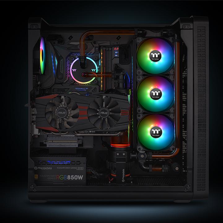 Pure Plus 12 RGB Radiator Fan TT Premium Edition (3-Fan Pack